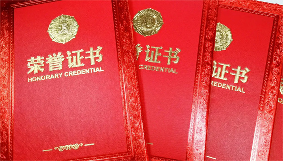 安康李軍，18年獻出“10”個自己……