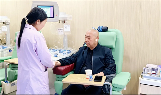 安康李軍，18年獻出“10”個自己……